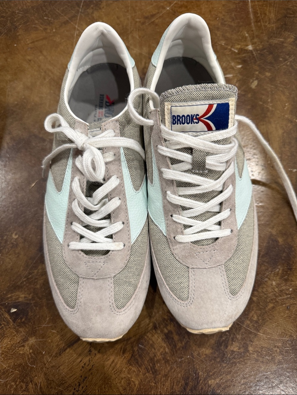 Brooks Sneakers in Gray & Mint Green